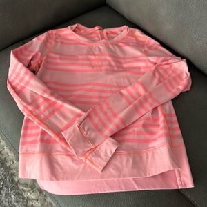 Lululemon stretchy long sleeve top